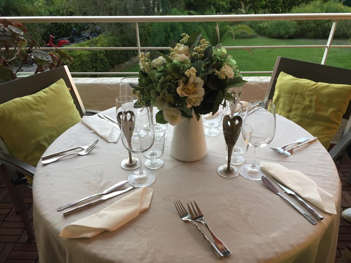 Brigitte Studio Centre Saint Tropez Parking Piscine Wifi Vue Mer ภายนอก รูปภาพ