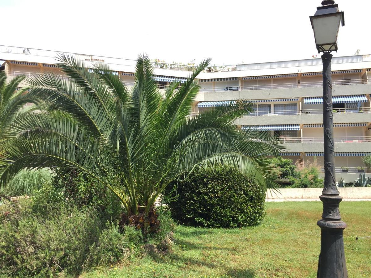 Brigitte Studio Centre Saint Tropez Parking Piscine Wifi Vue Mer ภายนอก รูปภาพ