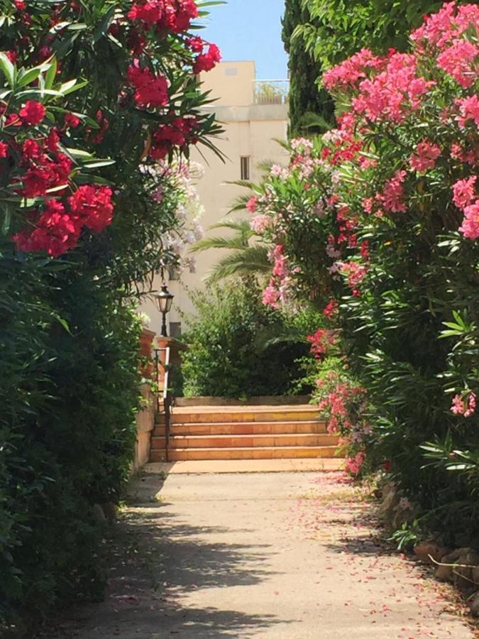 Brigitte Studio Centre Saint Tropez Parking Piscine Wifi Vue Mer ภายนอก รูปภาพ